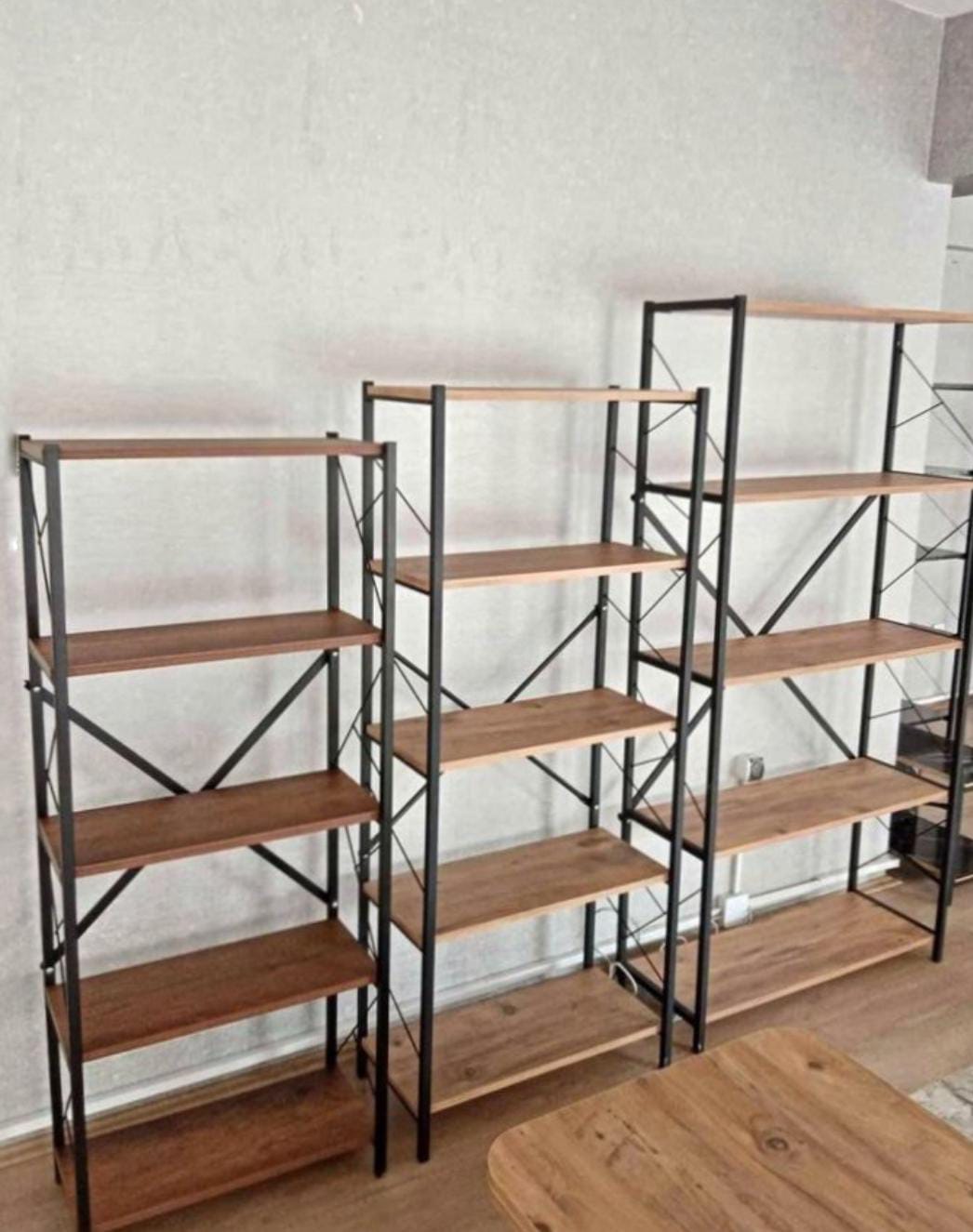 Metal Raf Besli Kitaplık Çok Amaçlı Raf